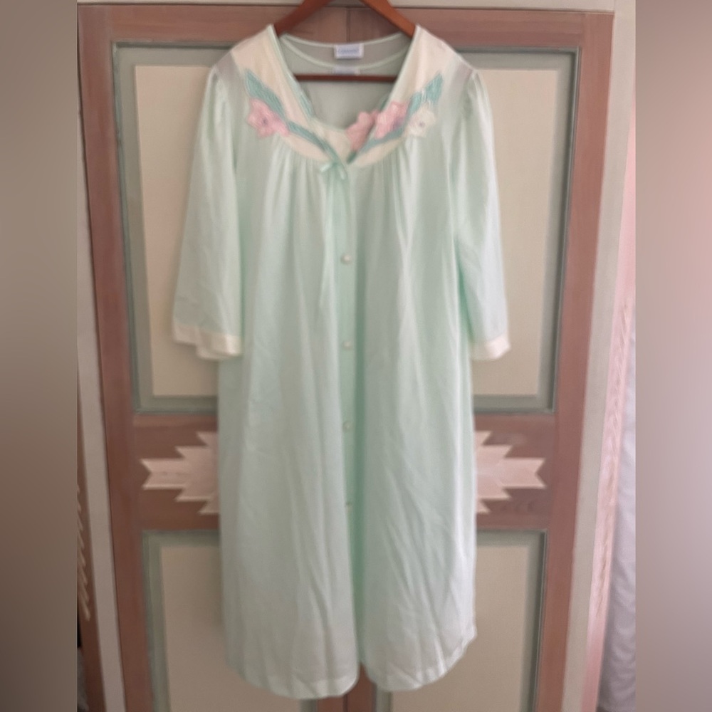 Lorraine | Vintage nightgown matching robe. Nylon. Size Large. Mint. USA. Rare - Picture 14 of 14